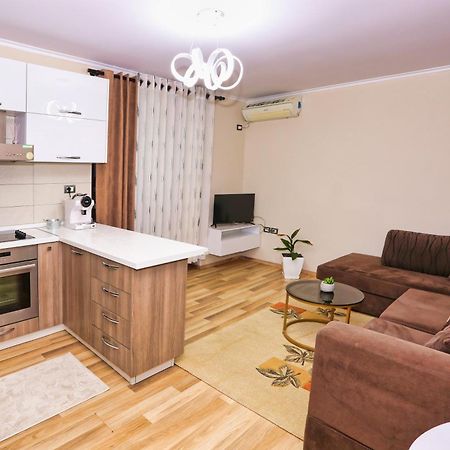 R&B City Center Apartment تيرانا المظهر الخارجي الصورة